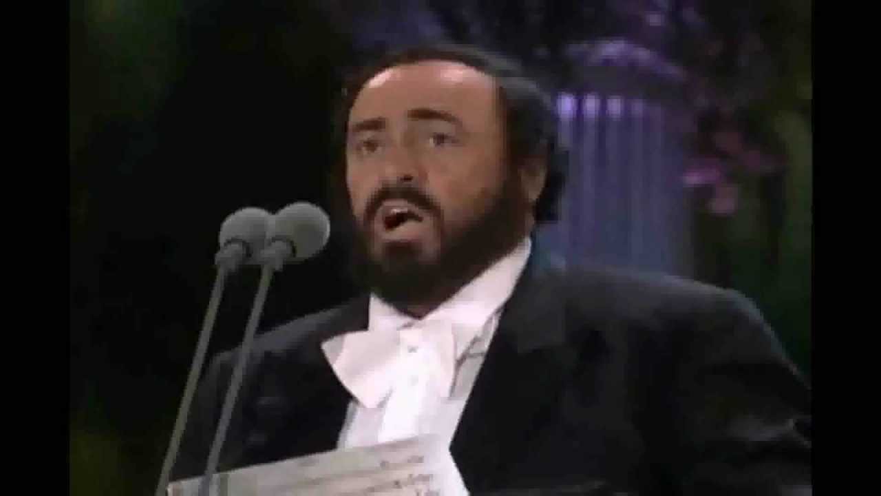 Ave Maria Pavarotti
